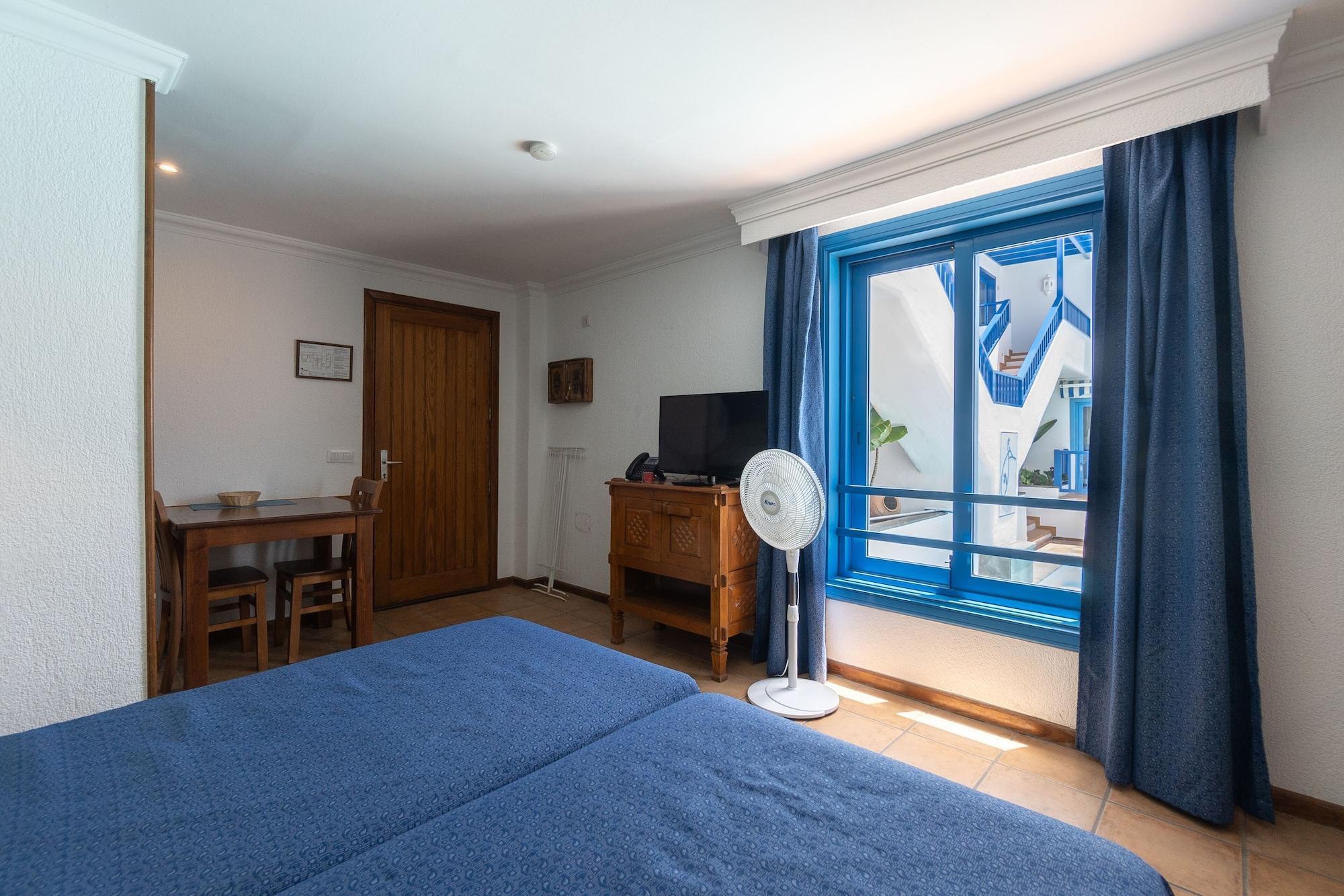 Apartamentos Agua Marina ปูแอร์โตเดลคาร์เมน ภายนอก รูปภาพ