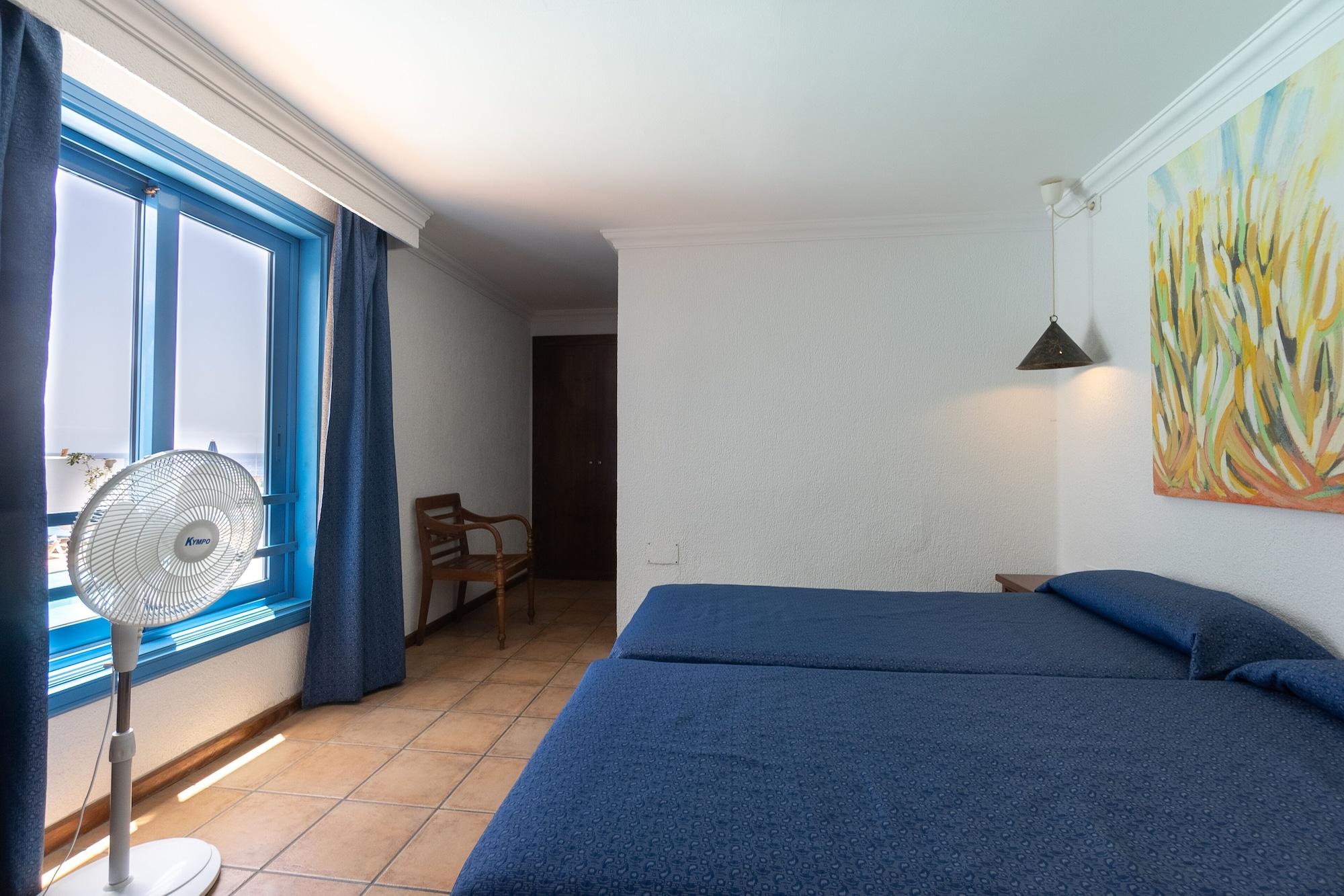 Apartamentos Agua Marina ปูแอร์โตเดลคาร์เมน ภายนอก รูปภาพ