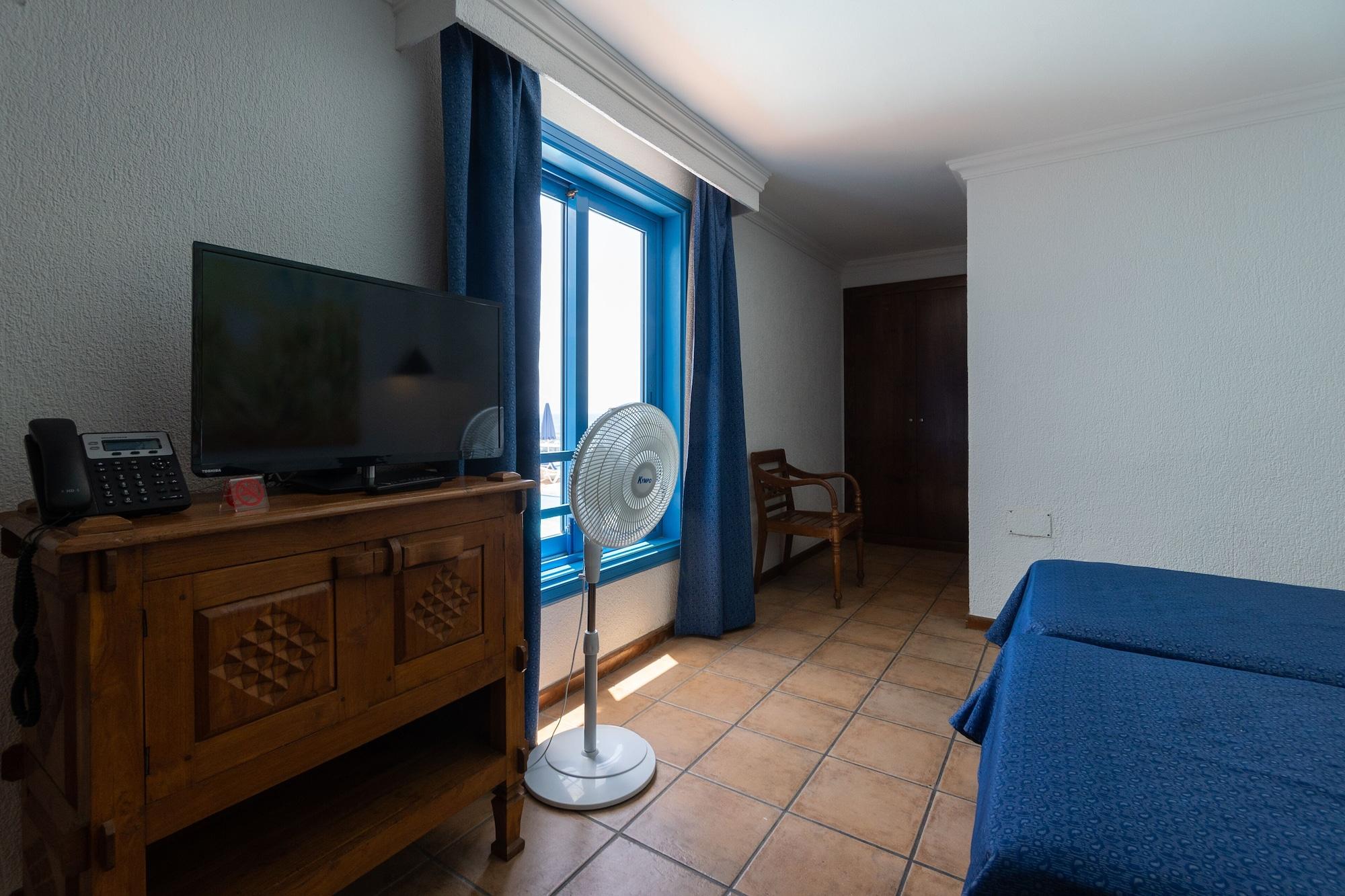 Apartamentos Agua Marina ปูแอร์โตเดลคาร์เมน ภายนอก รูปภาพ