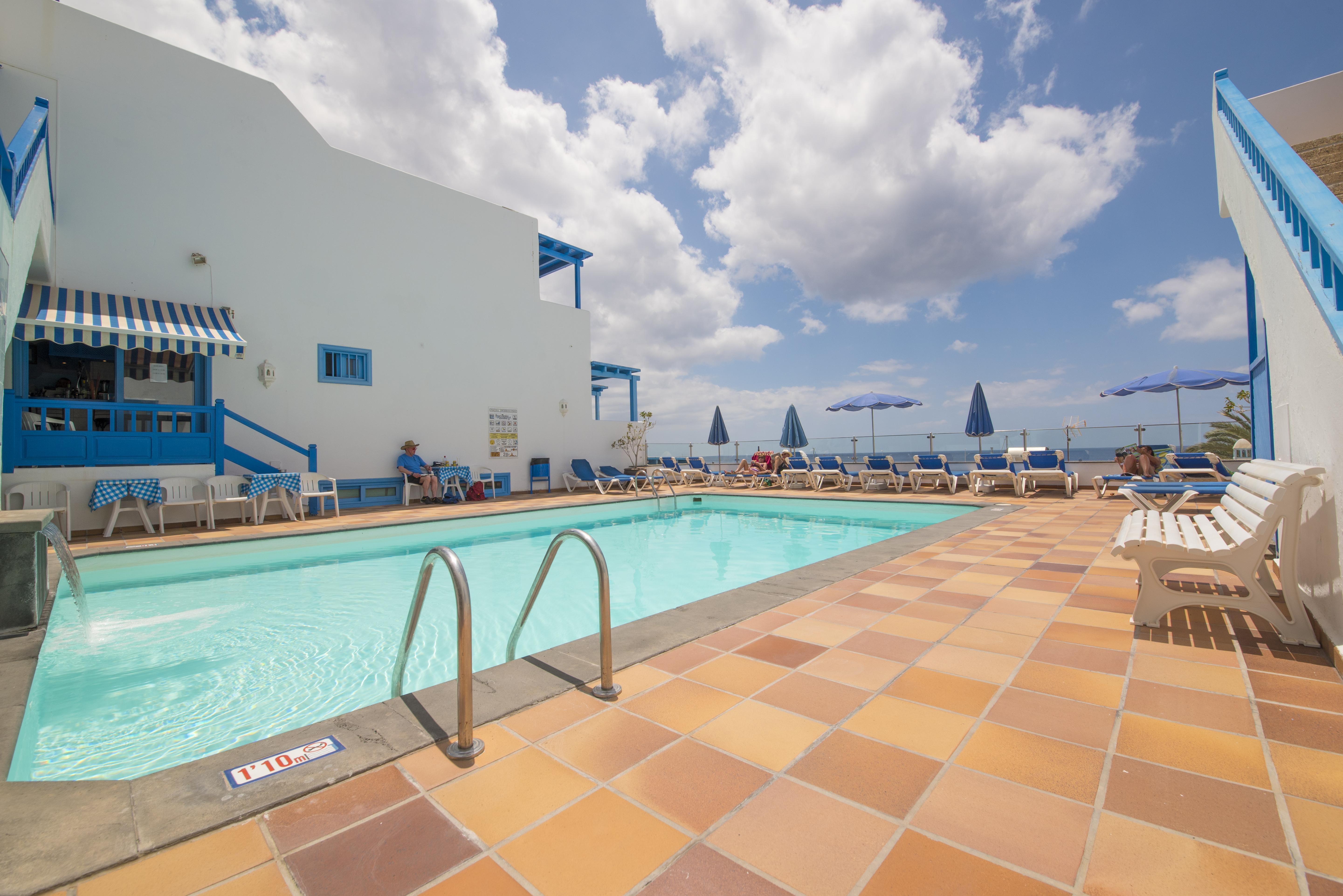 Apartamentos Agua Marina ปูแอร์โตเดลคาร์เมน ภายนอก รูปภาพ
